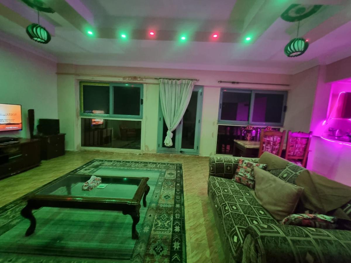 Panoramic Sea View Zamzm Flat Miami Family شقة فندقية زمزم بانورما بشاطئ ميامي - الاسكندرية صف اول مباشر علي بحر - عائلات فقط Αλεξάνδρεια Εξωτερικό φωτογραφία