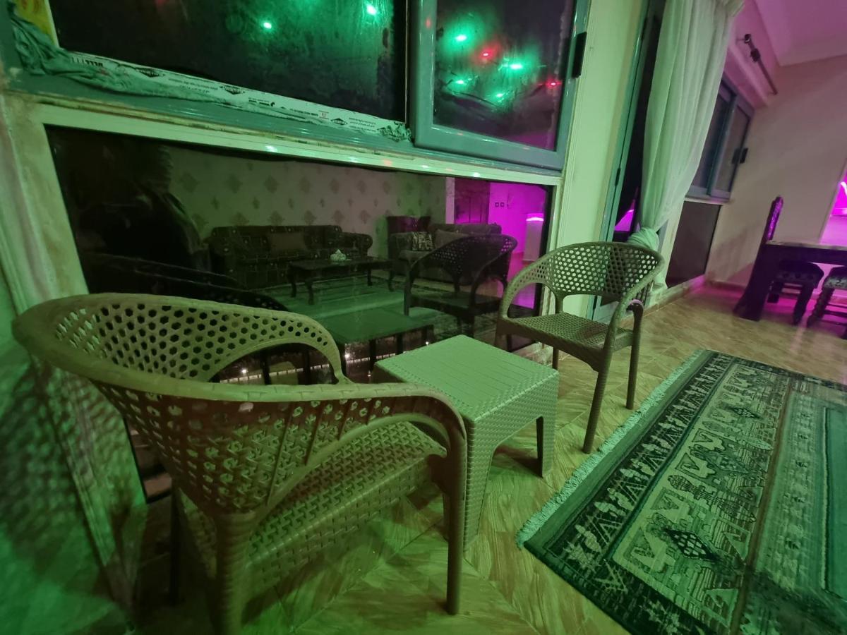 Panoramic Sea View Zamzm Flat Miami Family شقة فندقية زمزم بانورما بشاطئ ميامي - الاسكندرية صف اول مباشر علي بحر - عائلات فقط Αλεξάνδρεια Εξωτερικό φωτογραφία